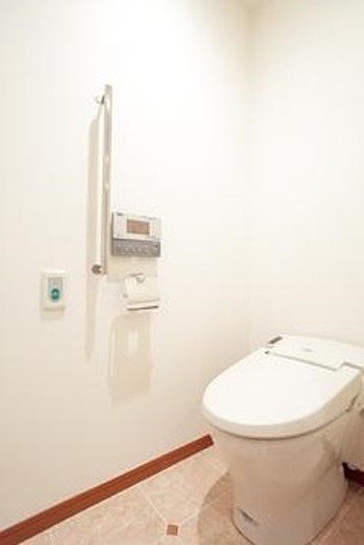 トイレ　左右反転別部屋参考写真