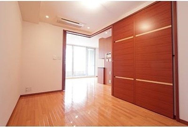 その他部屋・スペース　左右反転別部屋参考写真