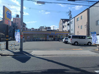 コンビニ　ミニストップ 東淀川豊里4丁目店（コンビニ）まで845m