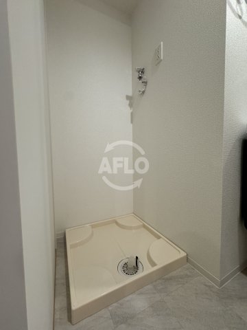 その他　セレニテ難波ミラク壱番館　洗濯パン