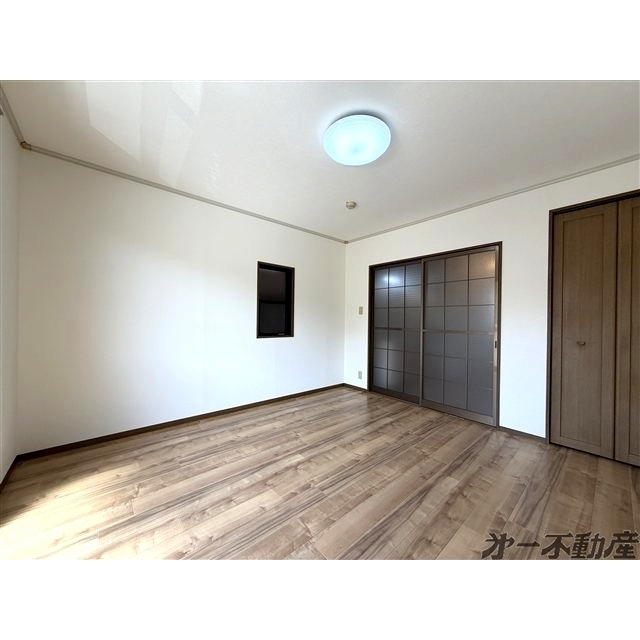 建物外観　洋室