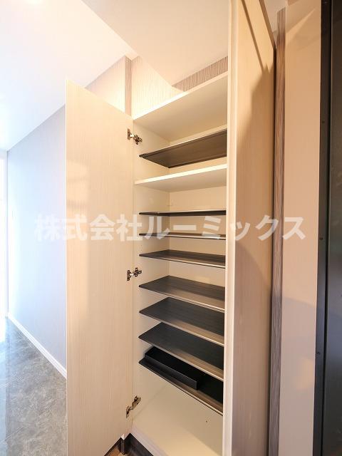 収納　現状優先です