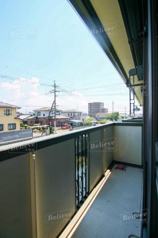 バルコニー　陽当たり良好なバルコニーです♪