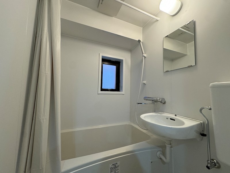 バス・シャワールーム　バスルーム