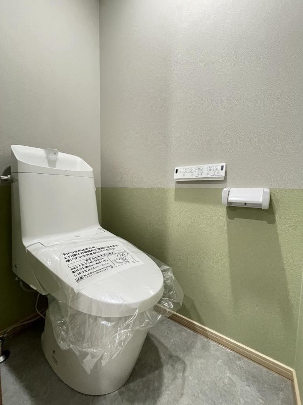 トイレ　トイレ