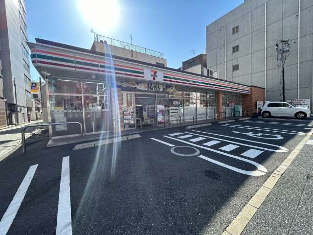 コンビニ　セブン－イレブン小倉京町３丁目店（コンビニ）まで375m