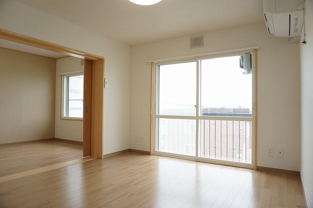 居室・リビング　リビング１