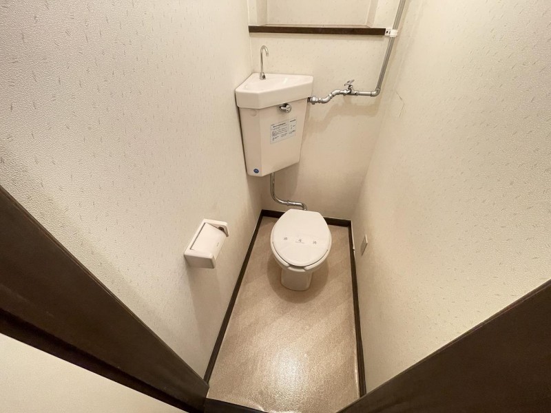 トイレ　トイレ