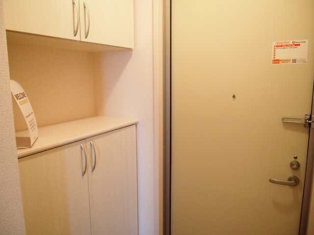 玄関　別のお部屋の写真です。