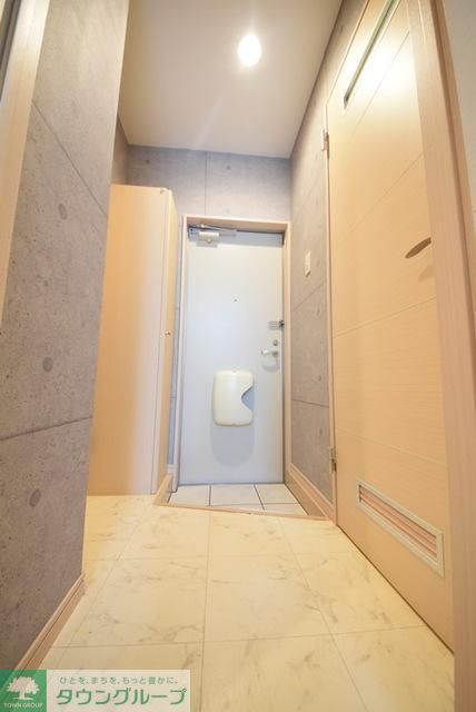 玄関　シューズボックス付きの玄関です