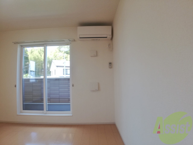 その他設備　エアコンはもちろんありますよ、夏や冬もＯＫです。