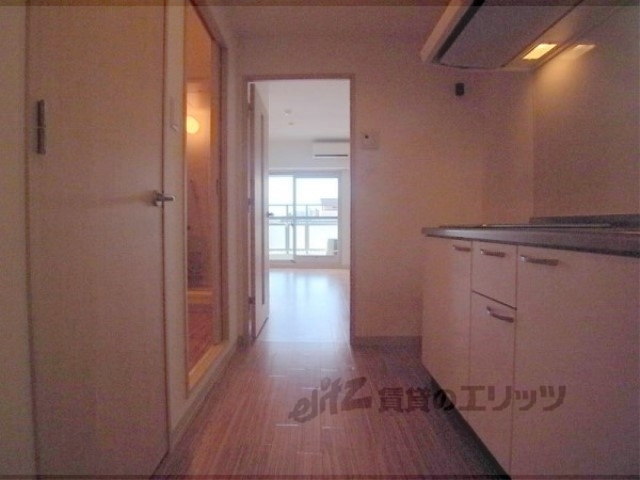 その他部屋・スペース　廊下