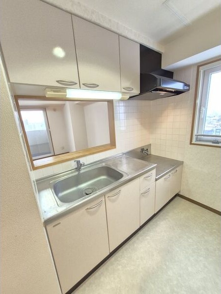 キッチン　人気の対面キッチンタイプです！