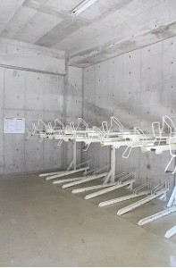 駐車場　駐輪場