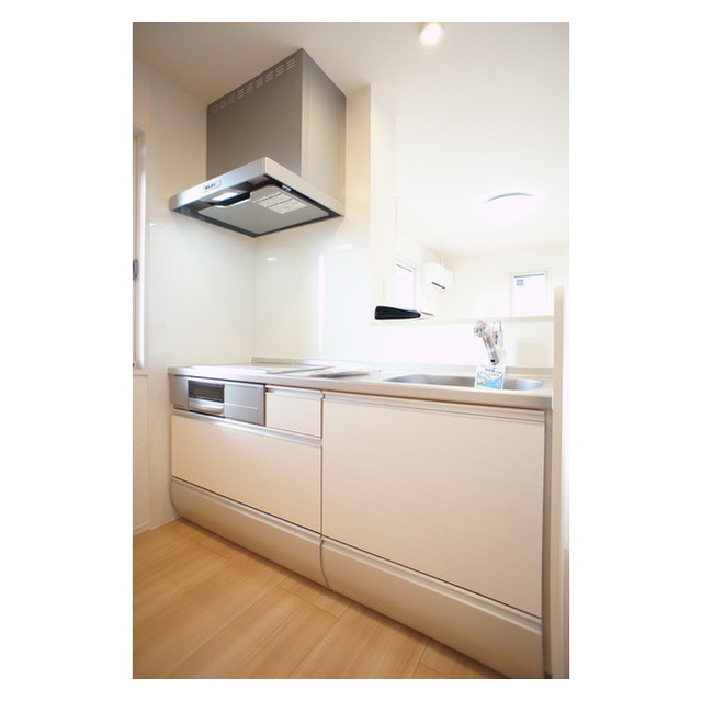 キッチン　火を使わず安心のＩＨ仕様