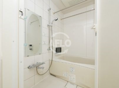 バス・シャワールーム　ディアグランデ難波東　浴室