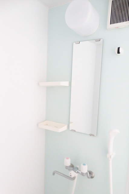 バス・シャワールーム　シャワールーム設置済なので快適に暮らせます☆