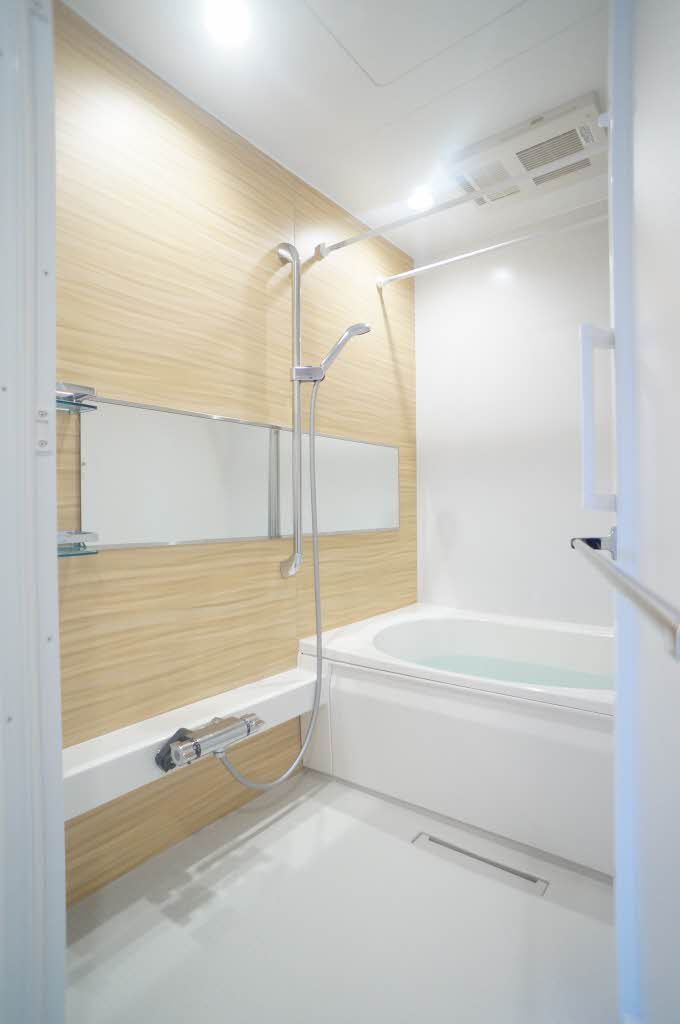 バス・シャワールーム　浴室
