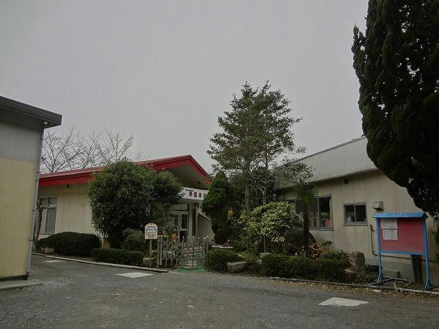 幼稚園・保育園　萬福寺さくら保育園（幼稚園・保育園）まで1100m