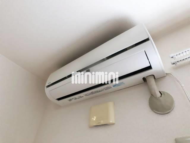 その他設備　エアコン設備付いてます