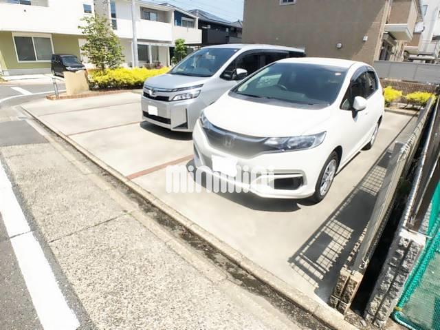 駐車場　駐車場です