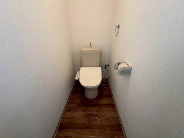 トイレ　ブライトプレイスあゆち