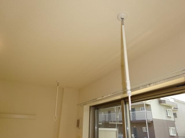 その他設備　室内物干し