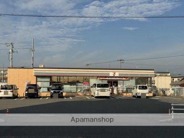 コンビニ　セブン－イレブン稲沢高御堂２丁目店（コンビニ）まで440m