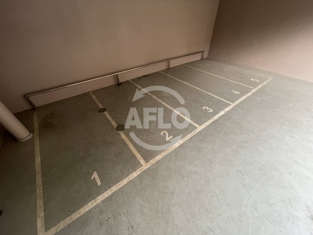 その他　リッツ新大阪　バイク置き場