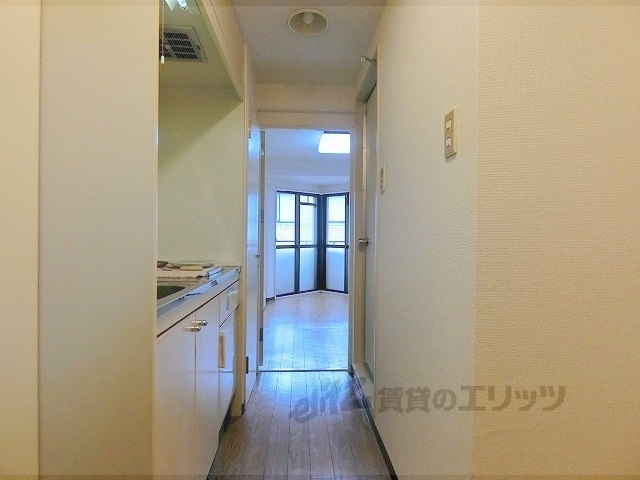 その他部屋・スペース　廊下