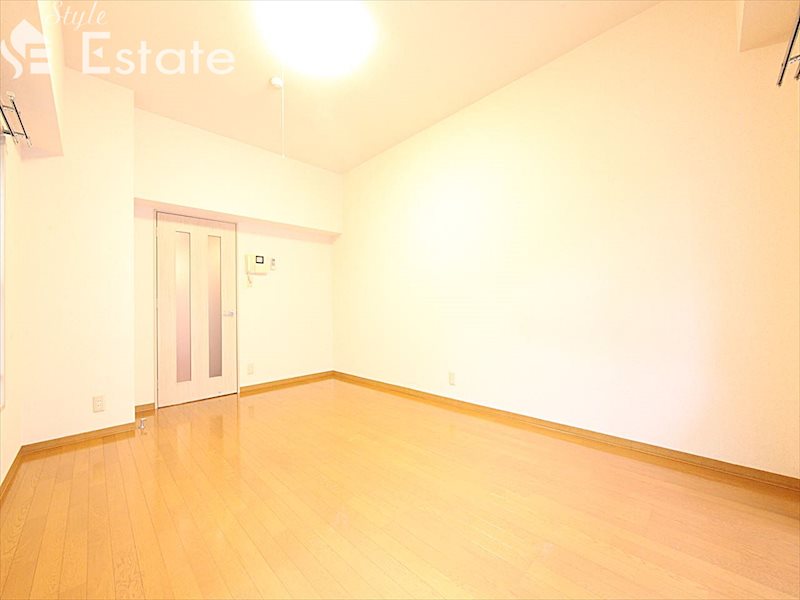 居室・リビング　内装