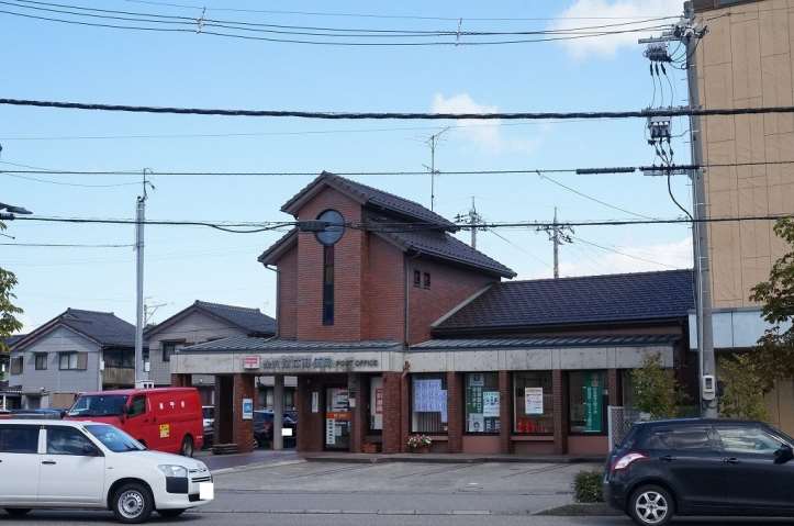 郵便局　金沢諸江郵便局（郵便局）まで519m