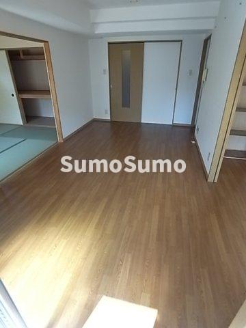 居室・リビング　ゆったり過ごせる居間です