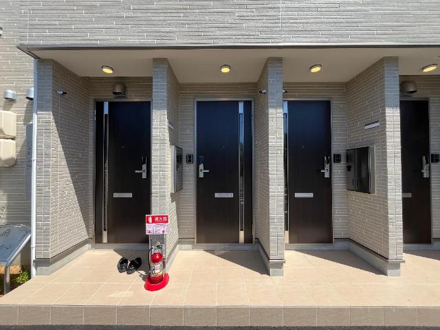 玄関　玄関（イメージ）