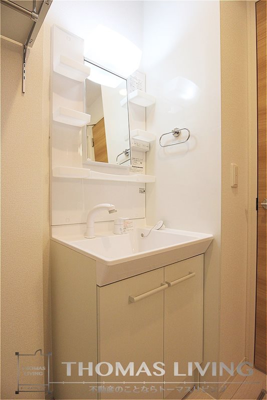 洗面設備　写真準備中の為、同シリーズ物件の写真でご参考下さい。