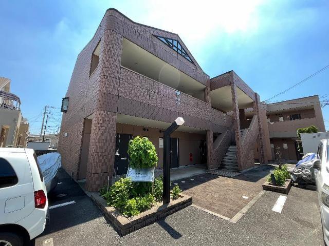 建物外観　外観写真（昼）