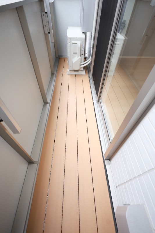 バルコニー　図面と現状に相違がある場合には現状を優先