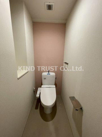 トイレ　ゆったりとした空間のトイレです