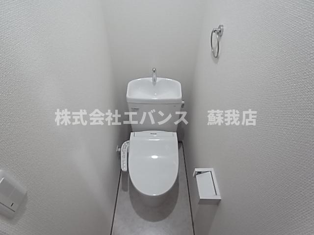 トイレ　トイレもきれいです