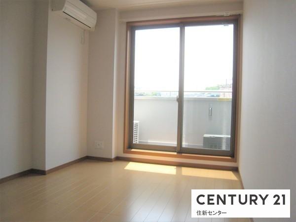 居室・リビング　別室参考写真