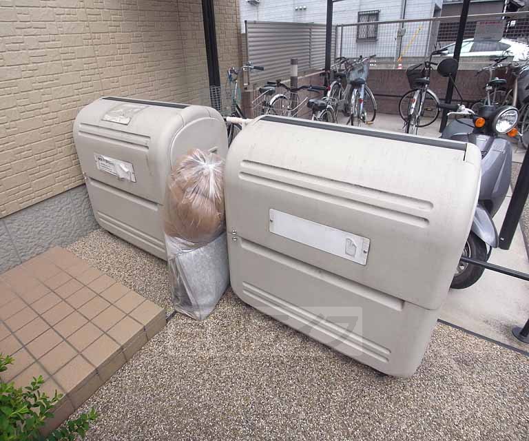 その他　ごみはこちらのボックスに！