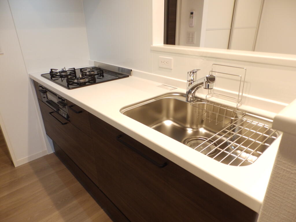 キッチン　システムキッチン（同施工会社　参考写真）