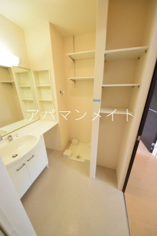 その他設備　室内洗濯機置場