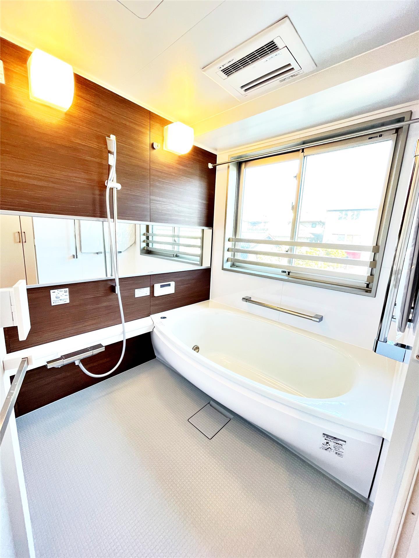 バス・シャワールーム