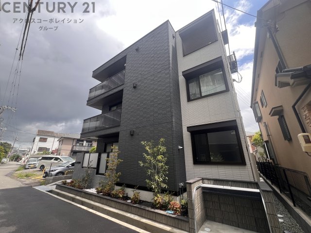 建物外観　オートロック付きで安心のセキュリティ♪