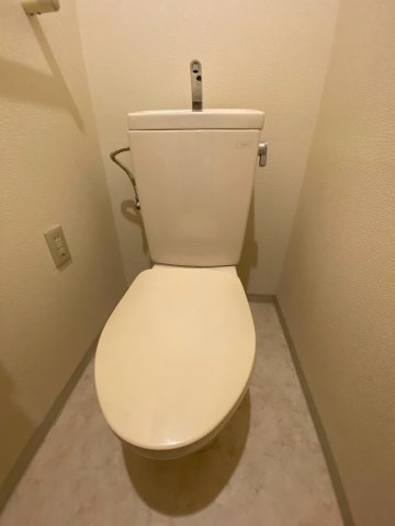 トイレ　※別部屋参考写真