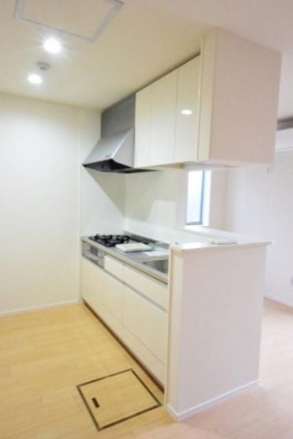 キッチン　お問合せはタウンハウジングまで！※現地待合わせ相談可能