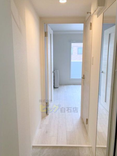 玄関　広々とした玄関です♪