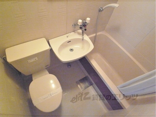 バス・シャワールーム　ユニットバス