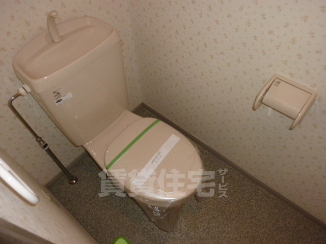 大阪モノレール彩都線 公園東口駅 徒歩12分 5階建 築55年のトイレ写真